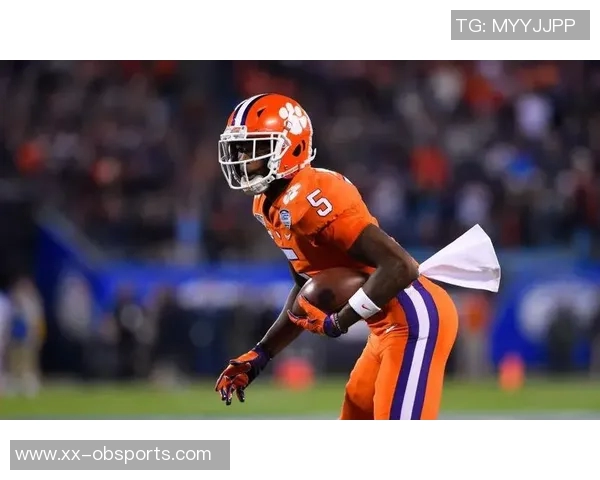 芬利谈三状元联手可能性强调交易为球队带来灵活性